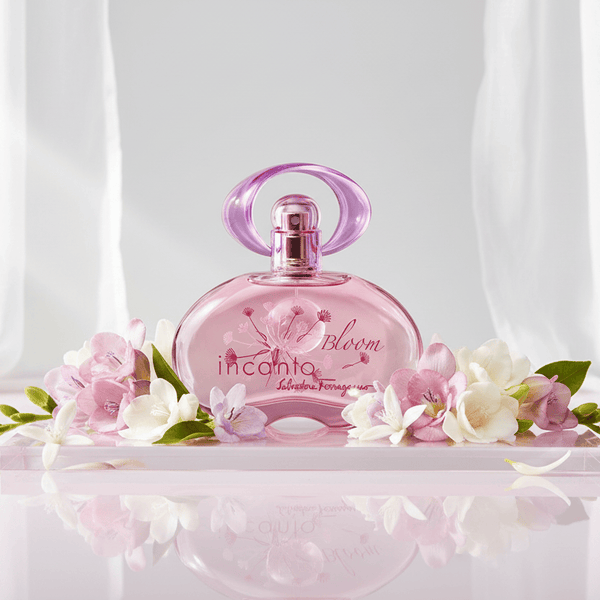 Salvatorre Ferregamo Salvatore Ferragamo Incanto Bloom Eau de Toilette Woman — 2